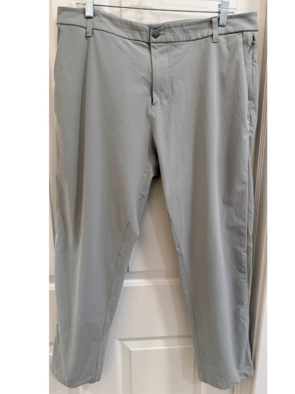 Lululemon New Venture Gray Tapered Pants Men’s 36